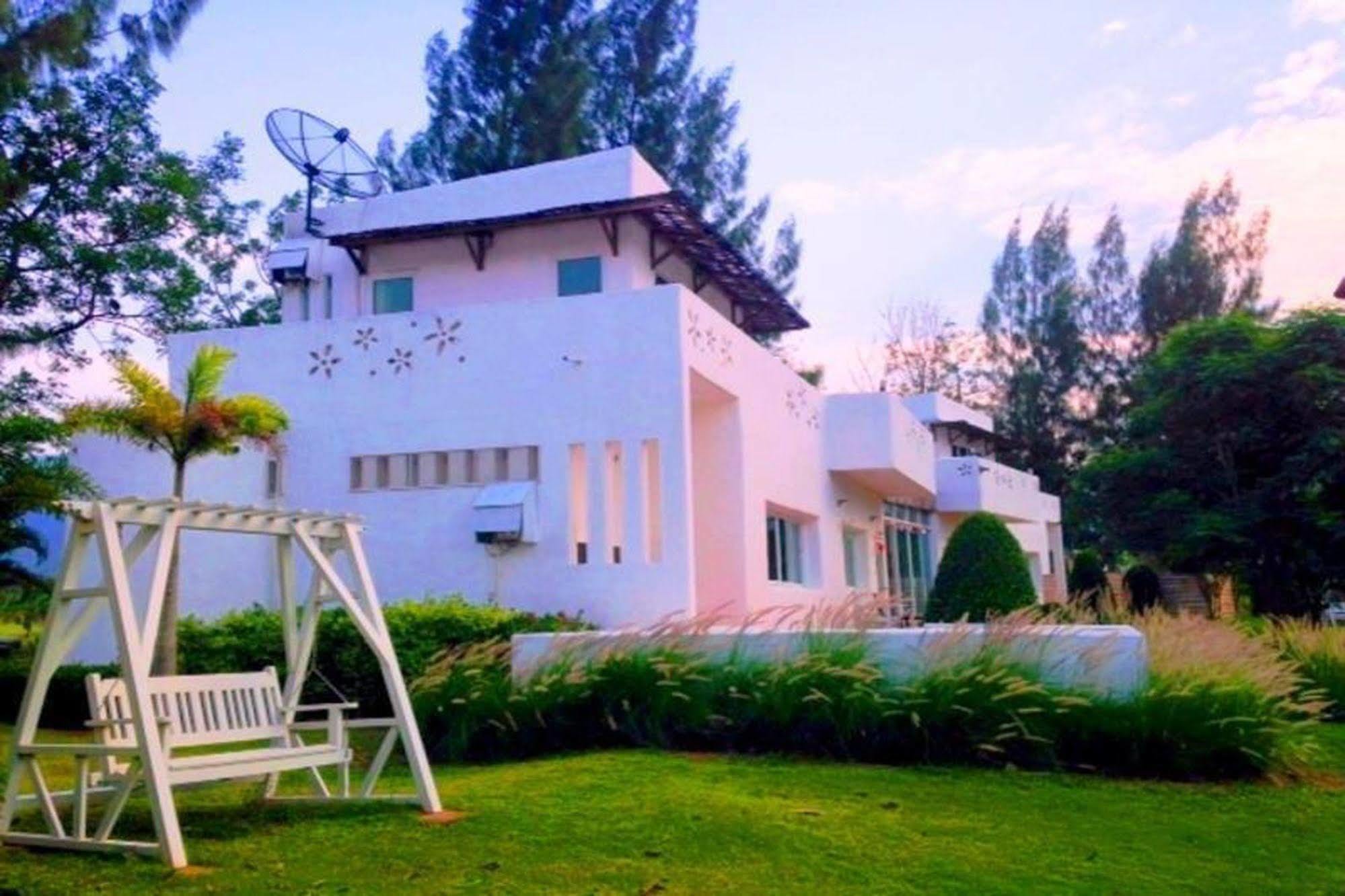 Aurora Resort Khao Yai Mu Si Exterior foto