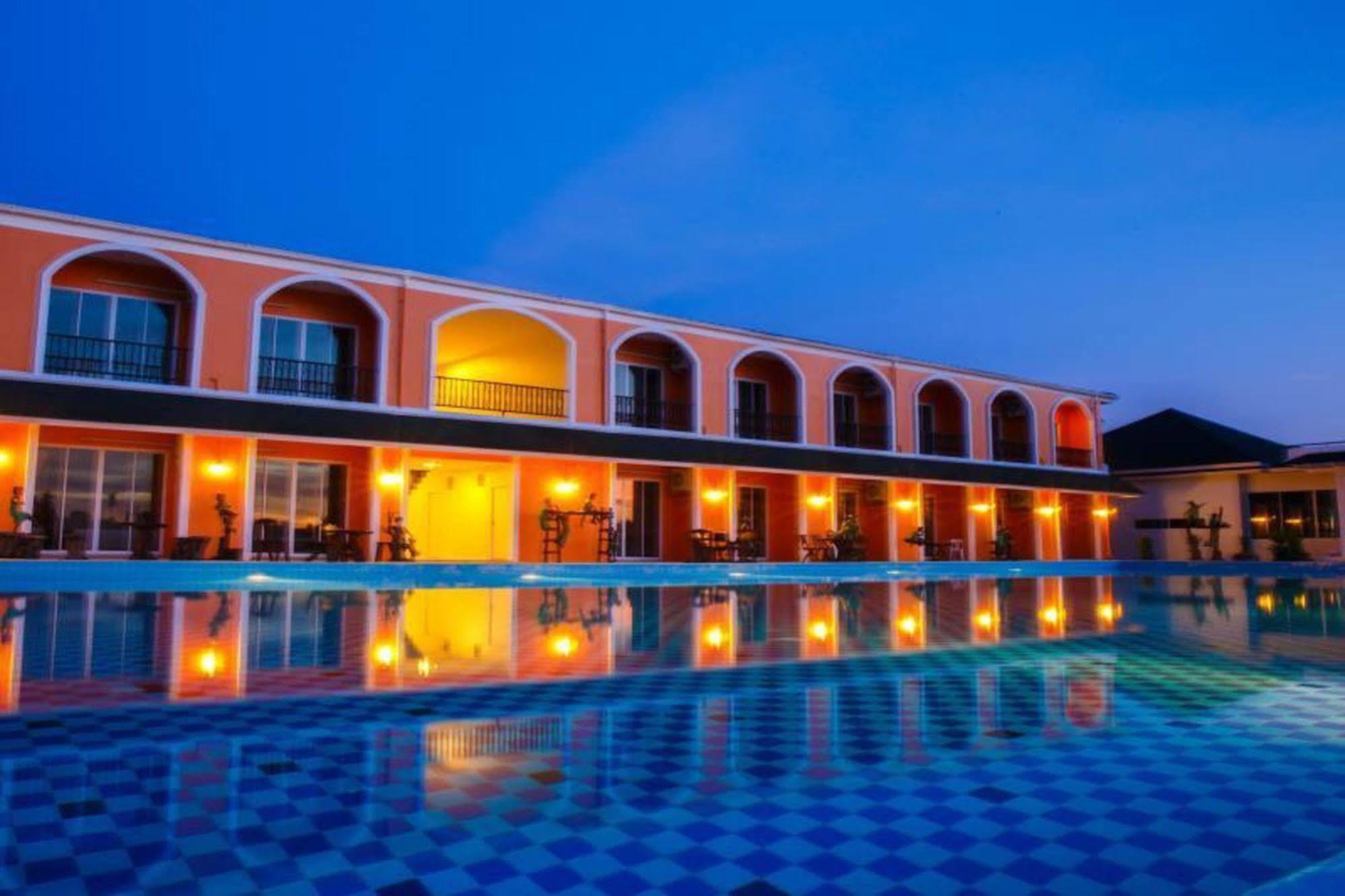 Aurora Resort Khao Yai Mu Si Exterior foto